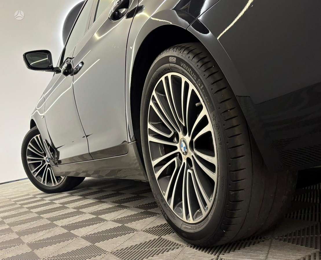 BMW 520, 2.0 l., Универсал