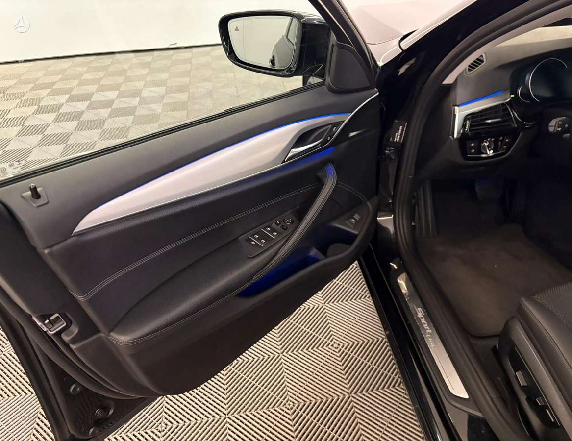 BMW 520, 2.0 l., Универсал