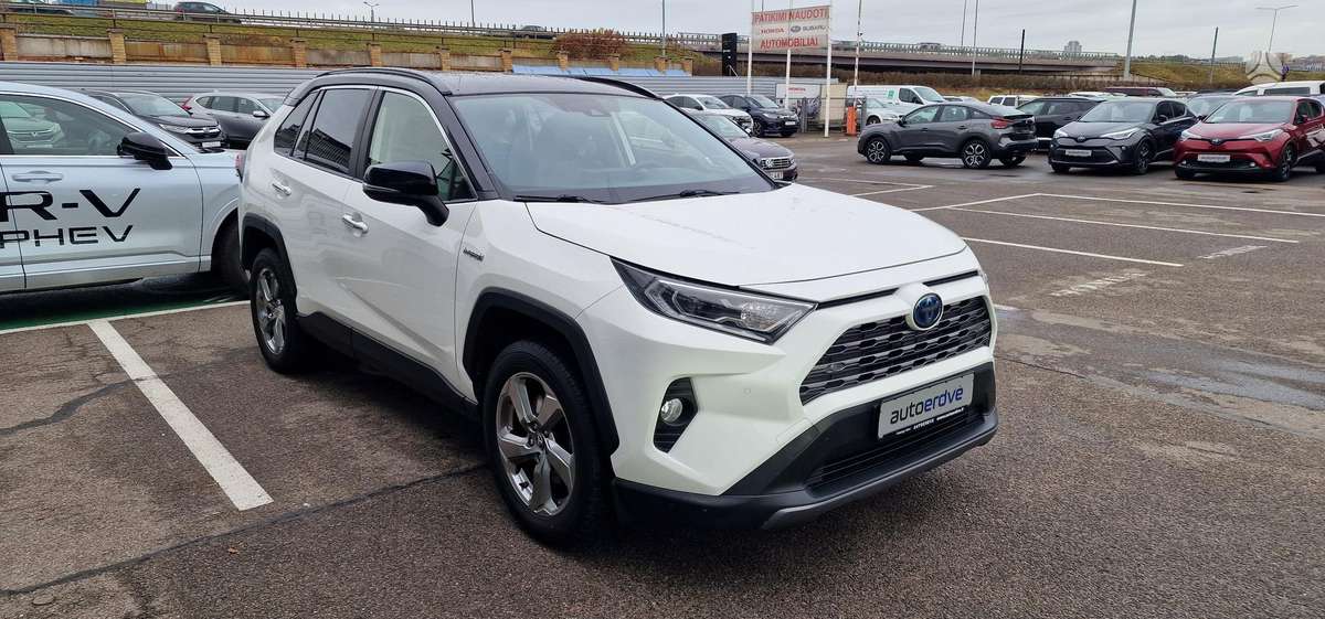 Toyota RAV4 - 3