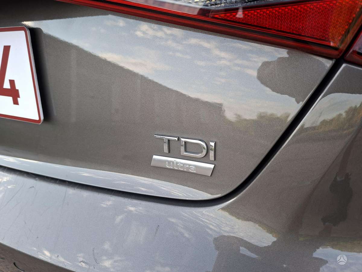 Audi A3, 1.6 l., Хэтчбек