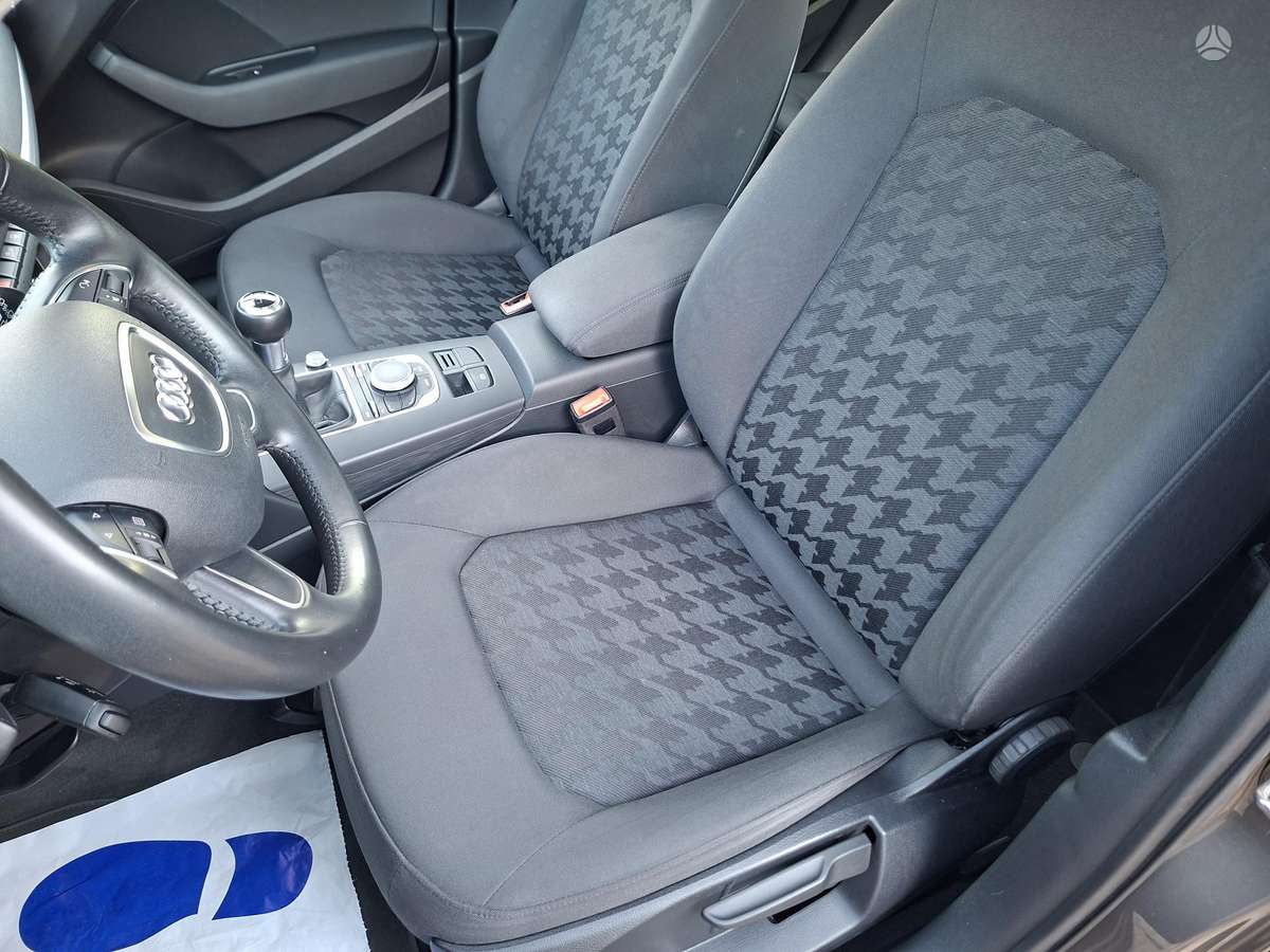 Audi A3, 1.6 l., Хэтчбек