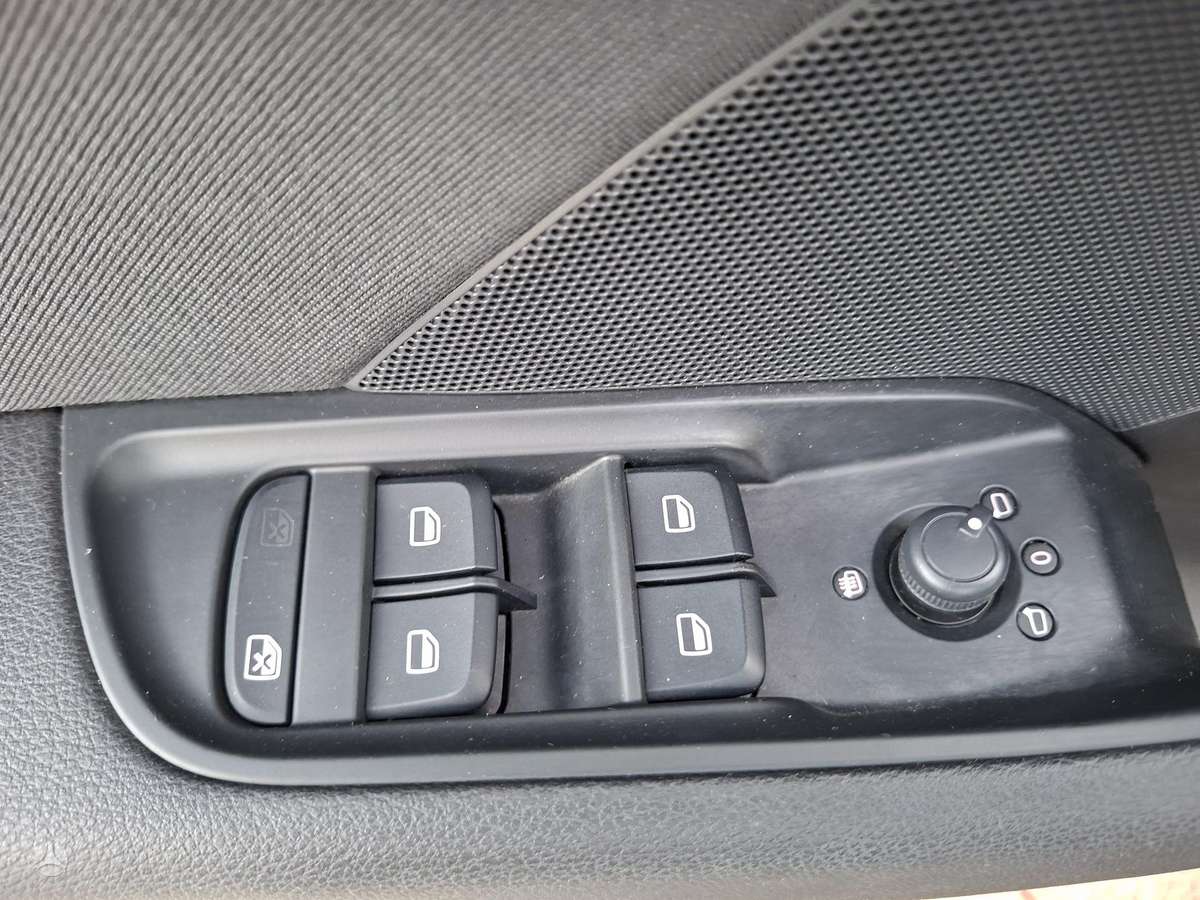 Audi A3, 1.6 l., hatchback