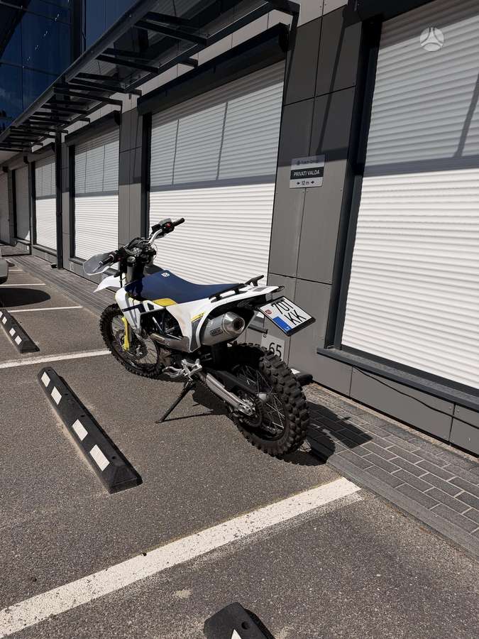 Husqvarna Enduro, enduro / adventure