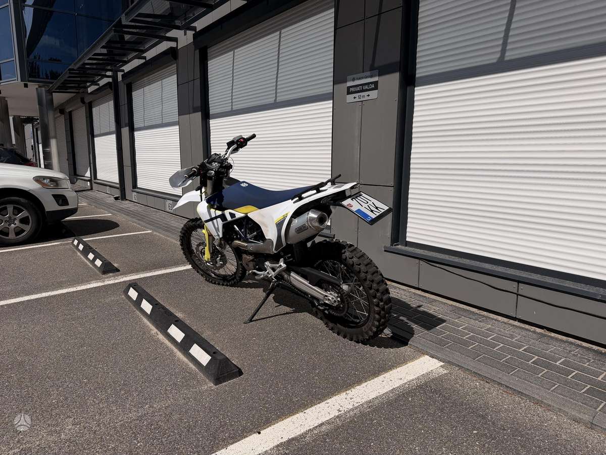 Husqvarna Enduro, enduro / adventure