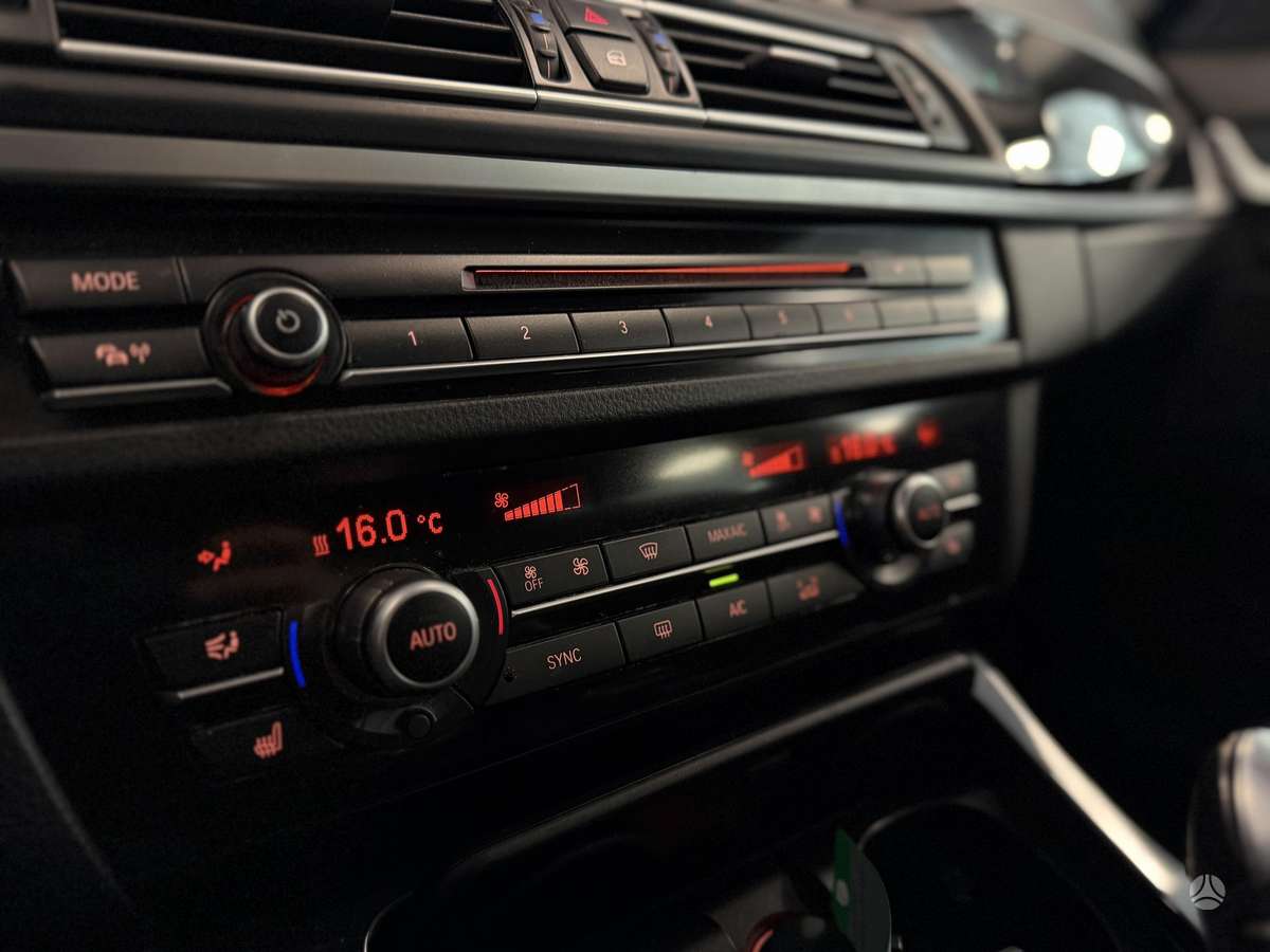 BMW 520, 2.0 l., wagon