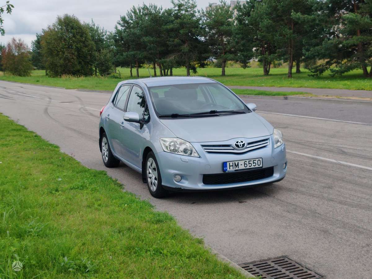 Toyota Auris - 3