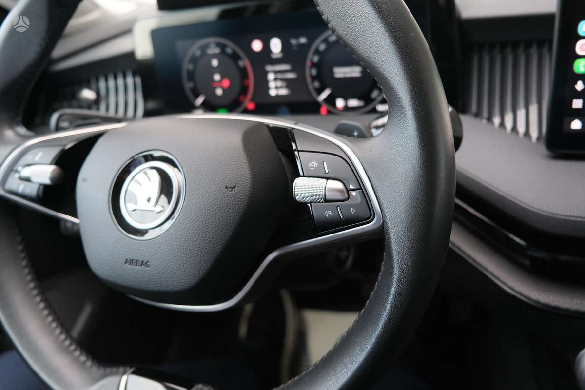 Skoda Superb, 1.5 l., hatchback