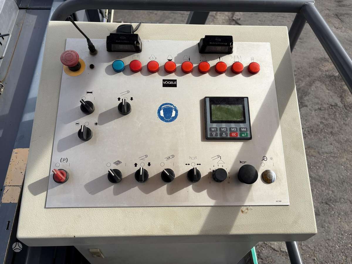 Vögele MT1000-1, paving machinery