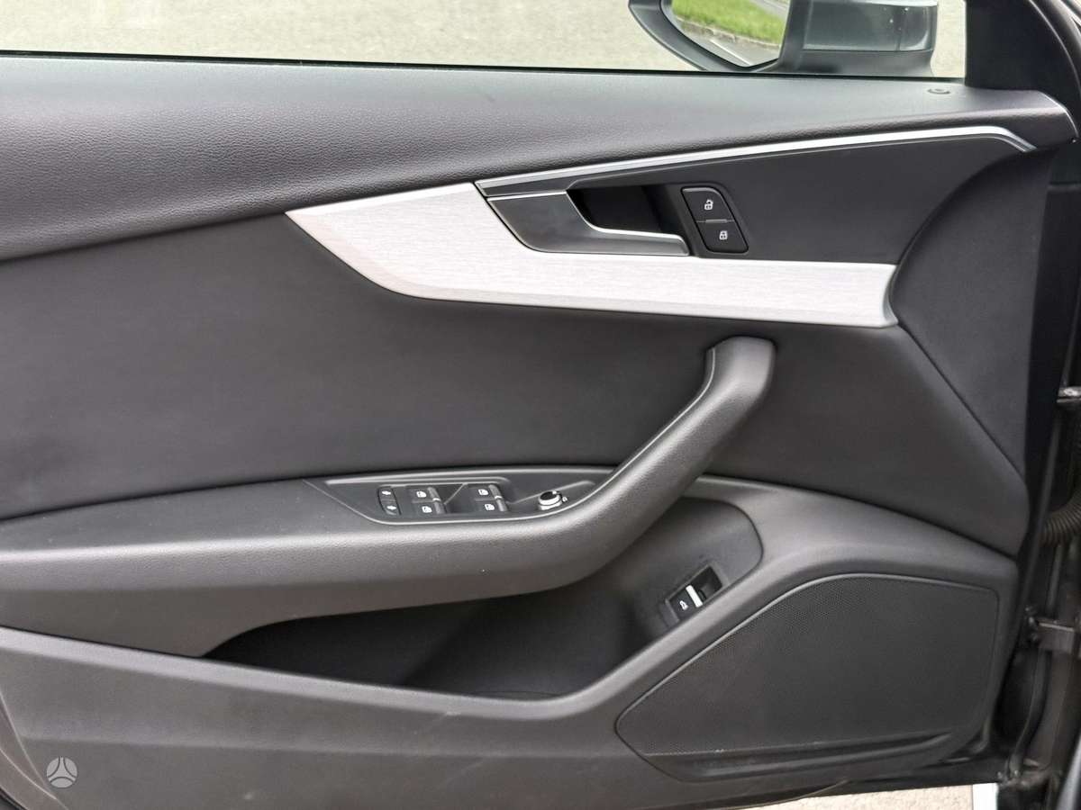 Audi A4, 2.0 l., Универсал