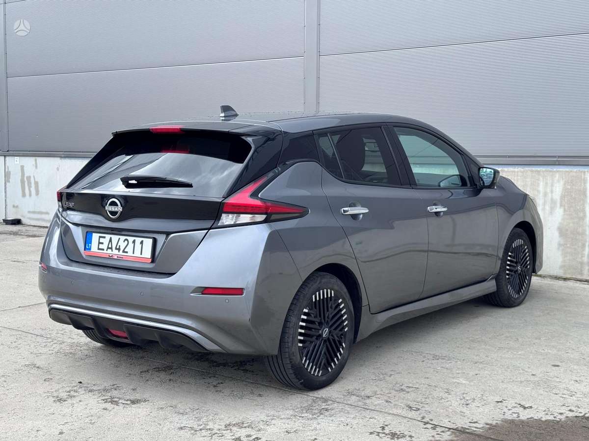 Nissan Leaf, 40 kWh, hatchback