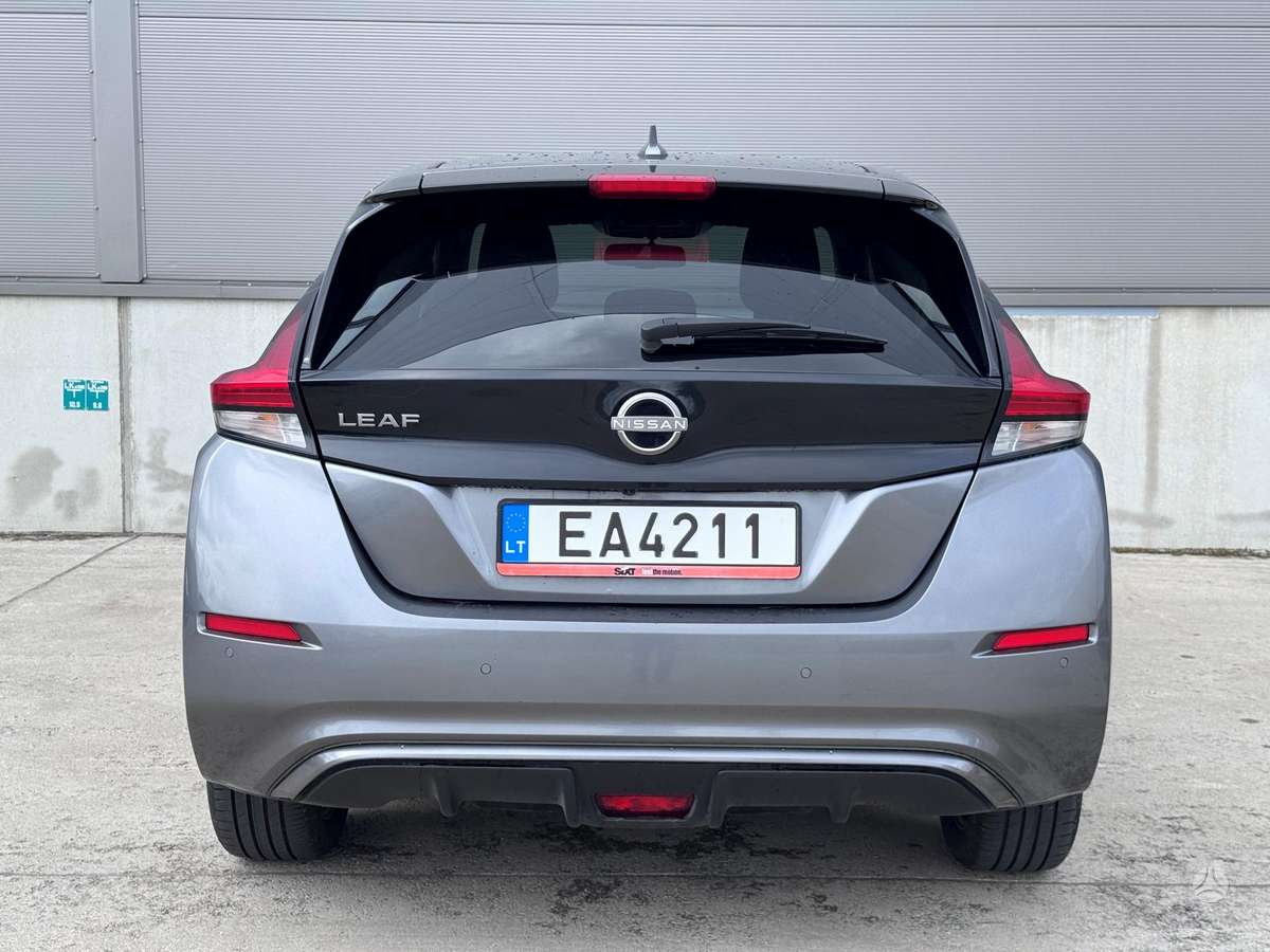 Nissan Leaf, 40 kWh, hatchback