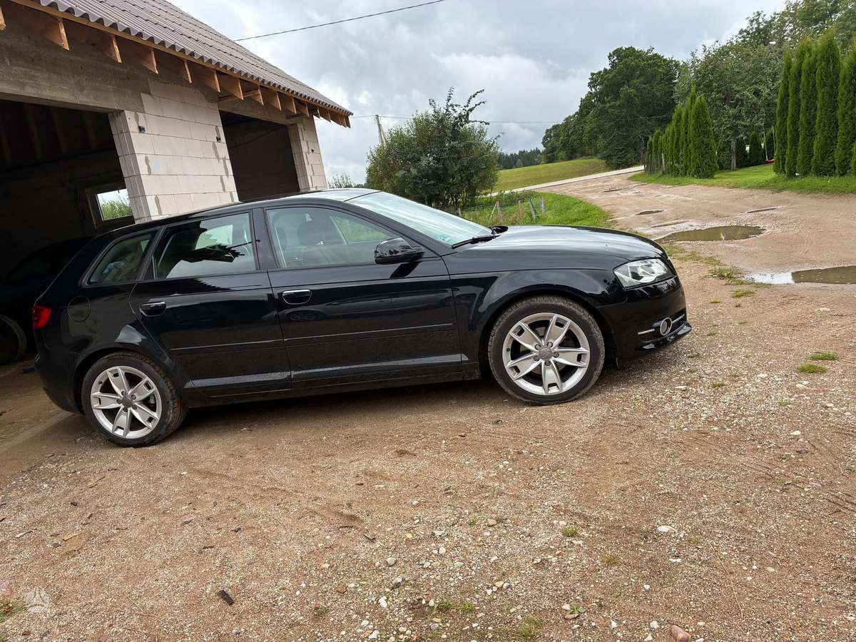 Audi A3, 1.2 l., hečbekas