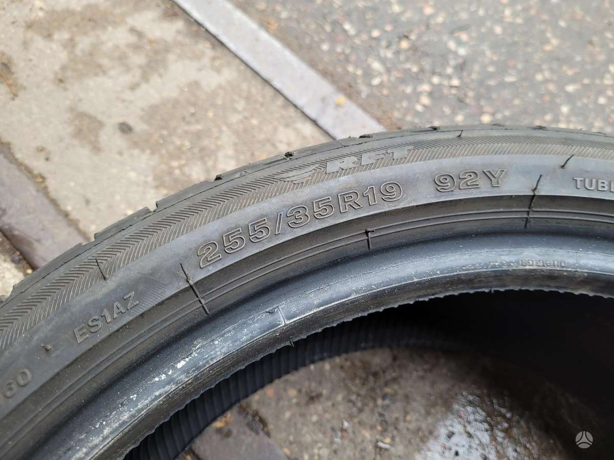 Bridgestone +225/40-19, vasarinės 255/35 R19