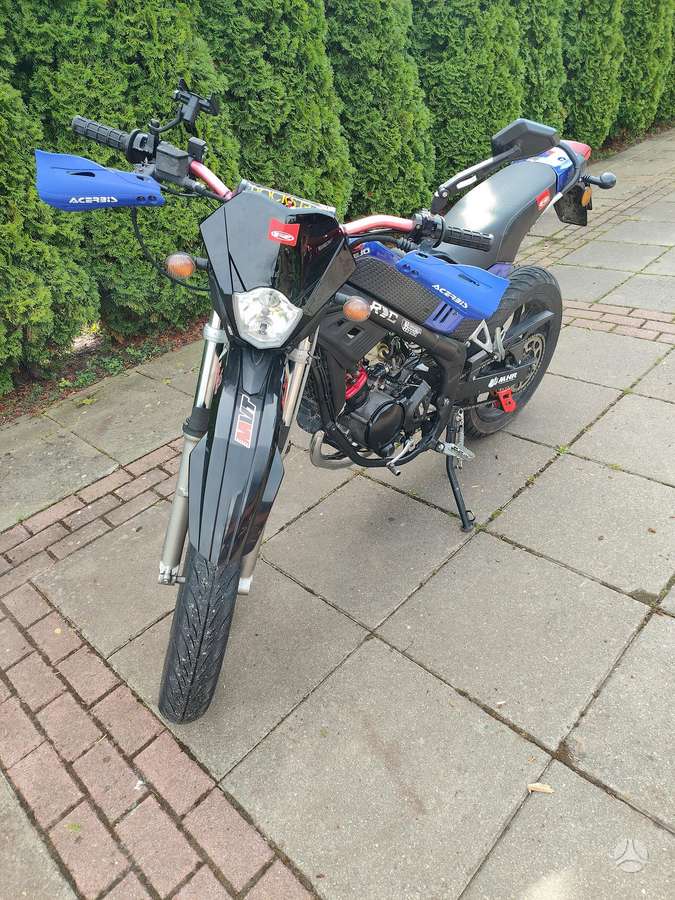 Rieju MRT 50cc, supermoto