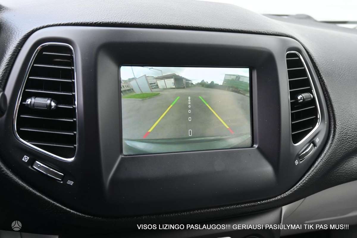 Jeep Compass, 2.4 l., off-road / crossover