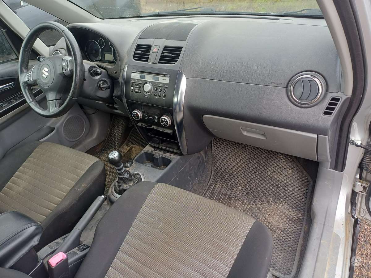 Suzuki SX4