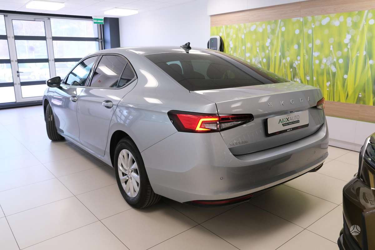 Škoda Superb - 4