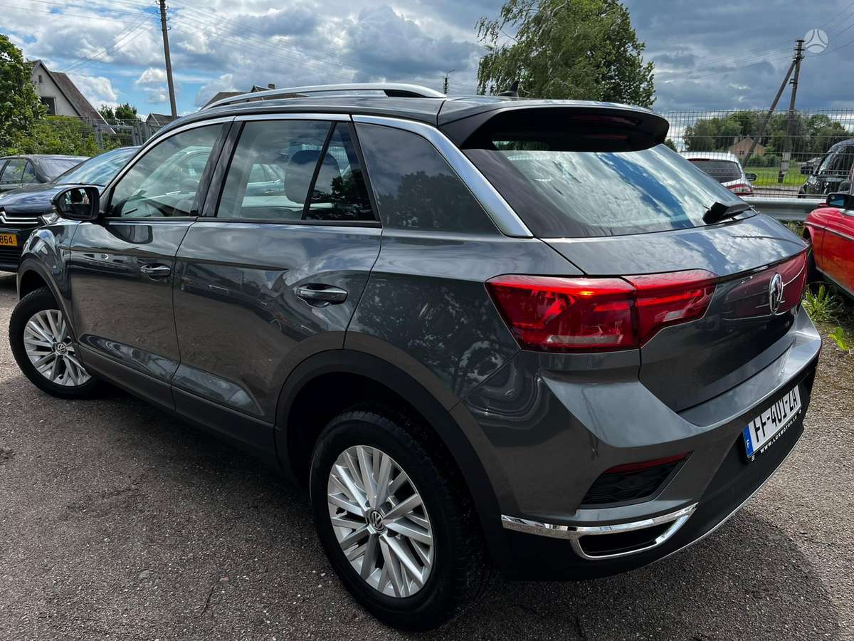 Volkswagen T-Roc - 4