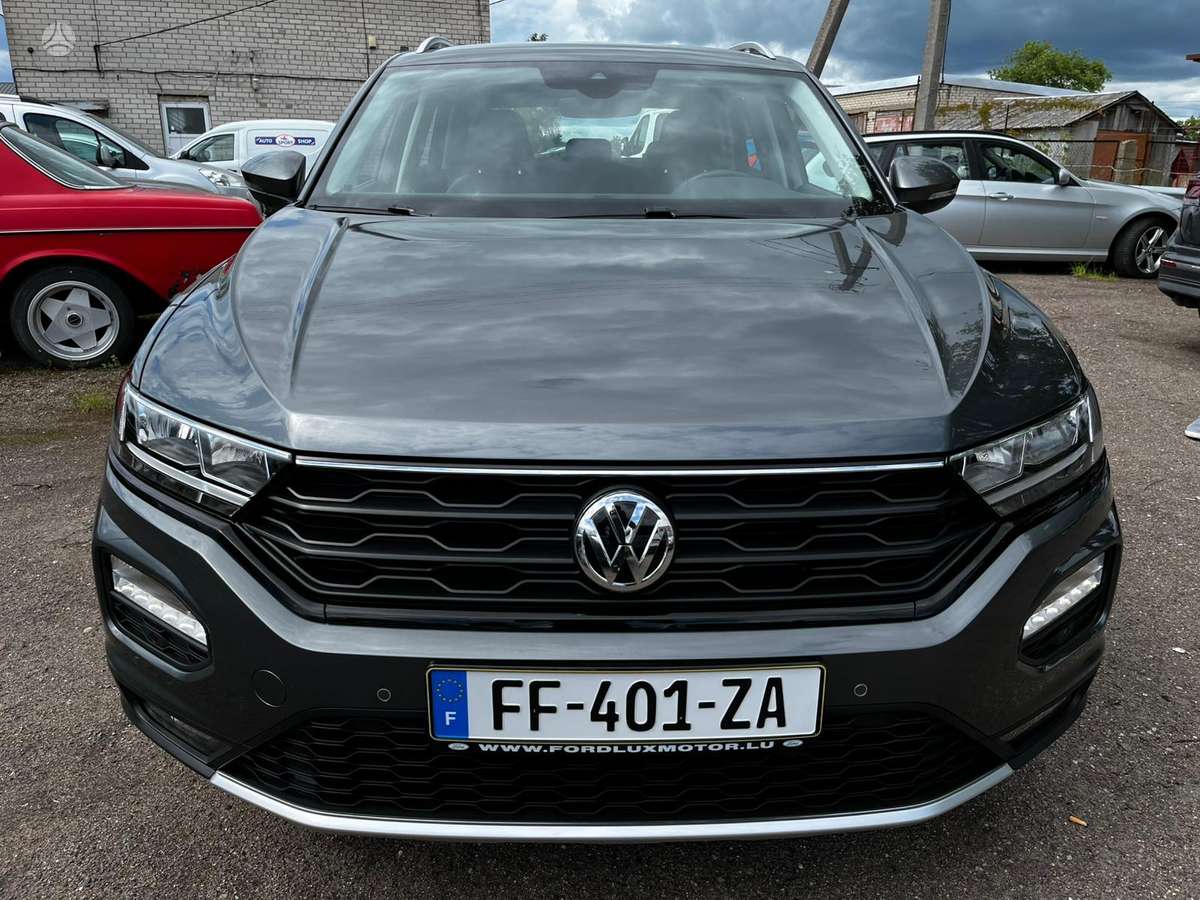 Volkswagen T-Roc - 7