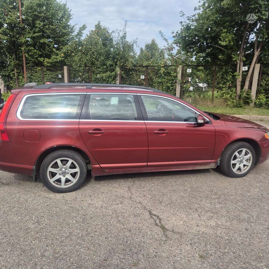 Volvo V70, 2.0 l., universalas