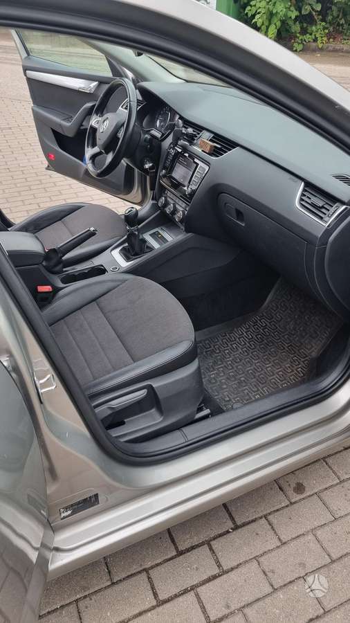 Skoda Octavia, 1.6 l., Универсал