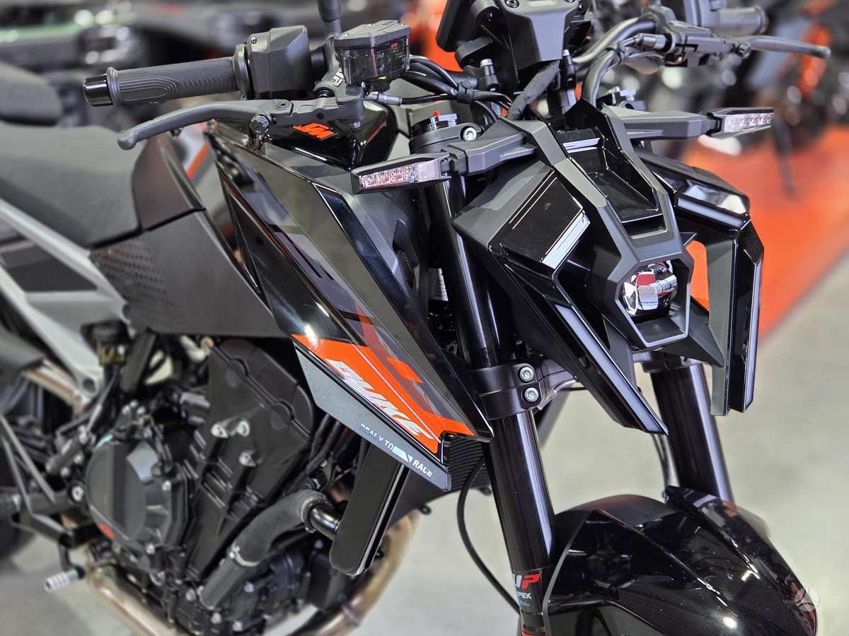 KTM Duke 799cc, street / classic