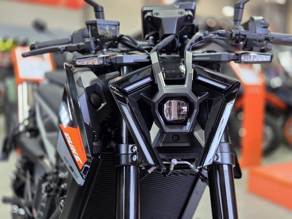 KTM Duke 799cc, street / classic