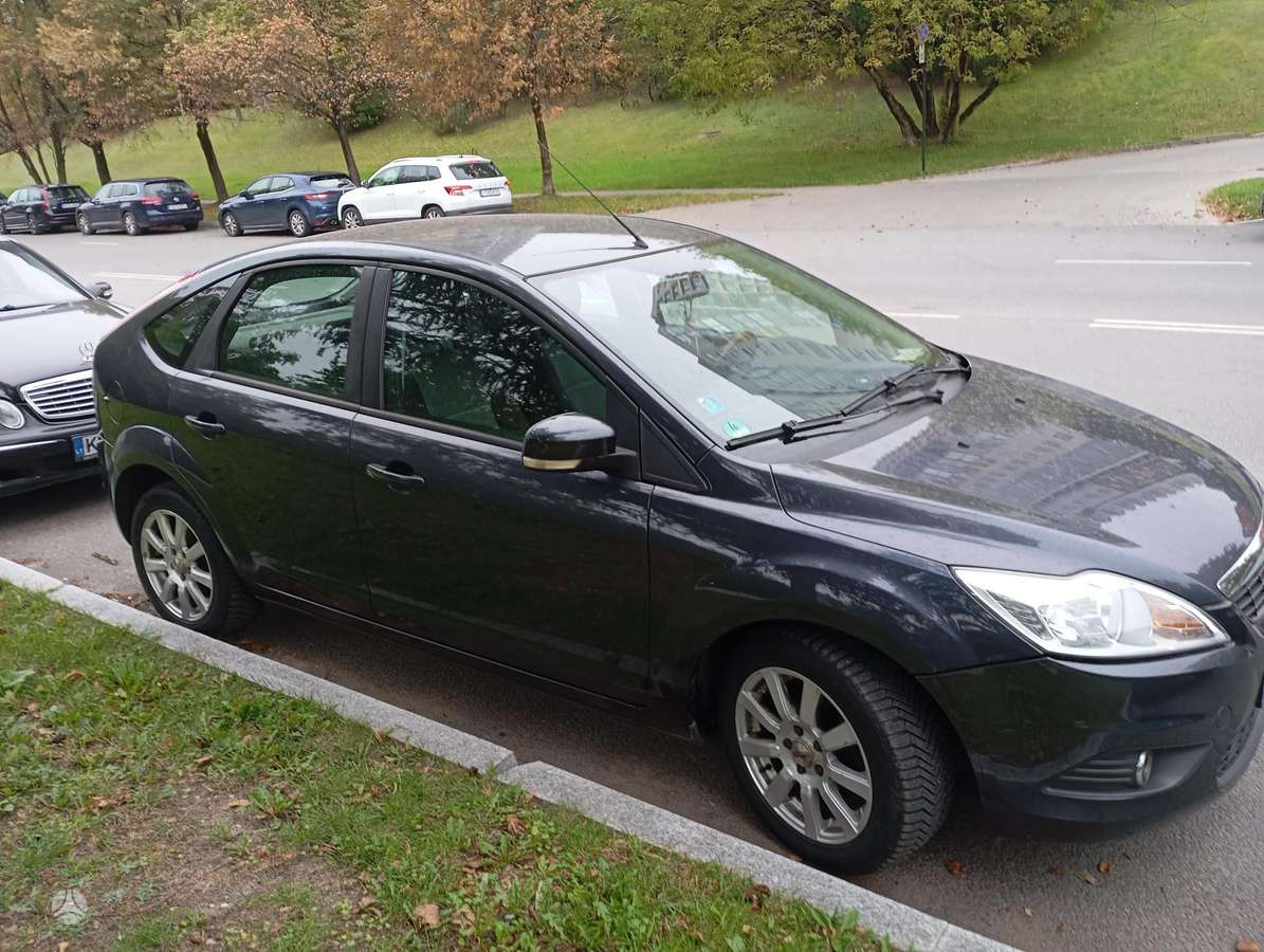 Ford Focus, 1.6 l., hatchback