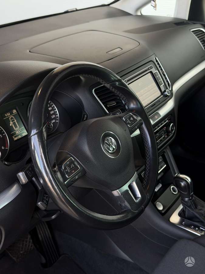 Volkswagen Sharan - 5