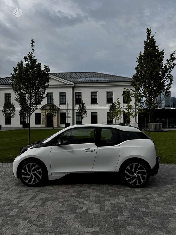 BMW i3, 19 kWh, hatchback