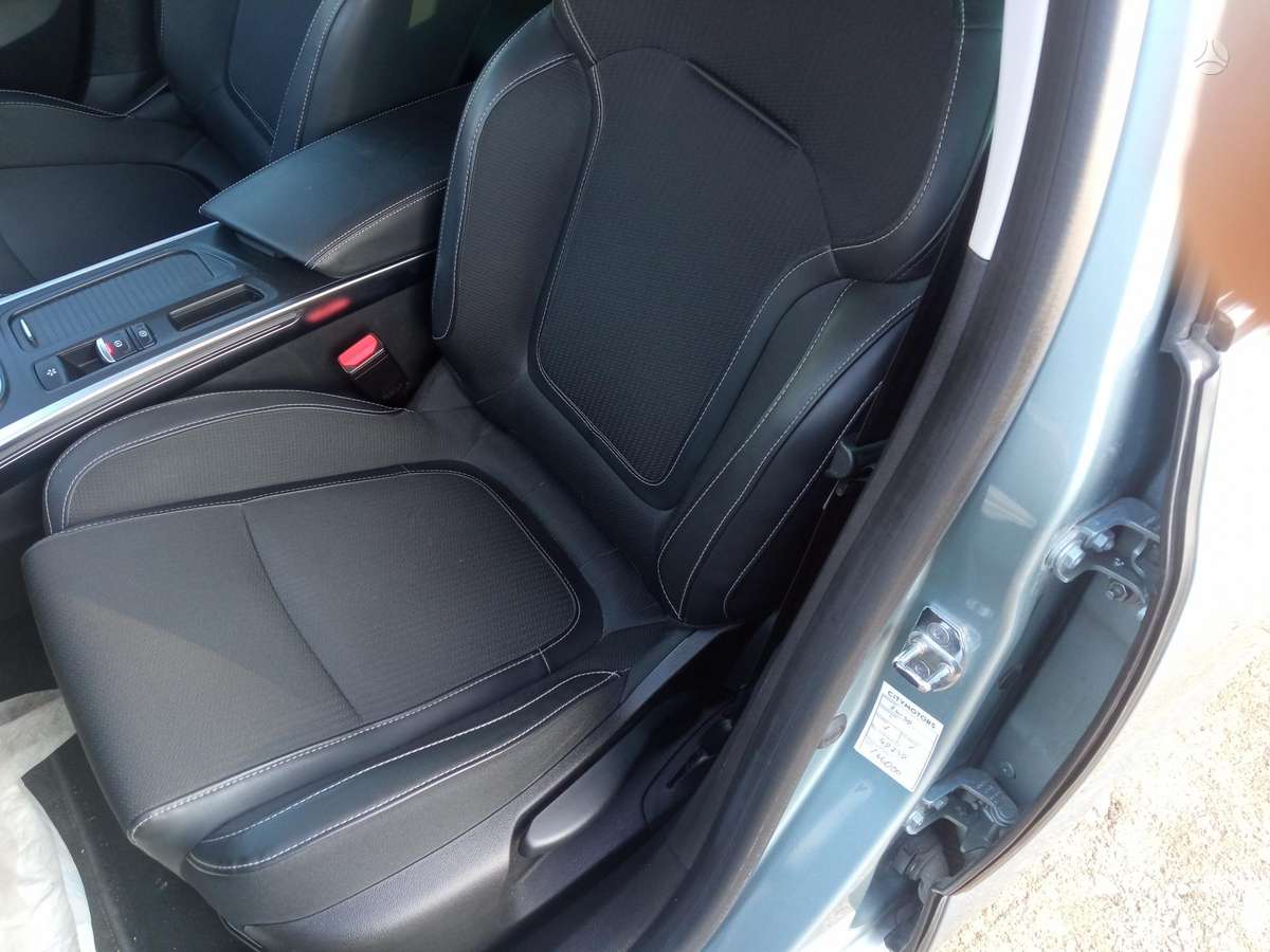 Renault Megane - 7
