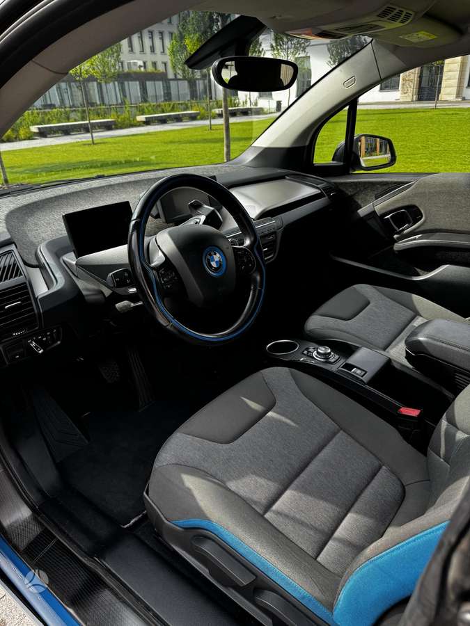BMW i3, 19 kWh, hatchback