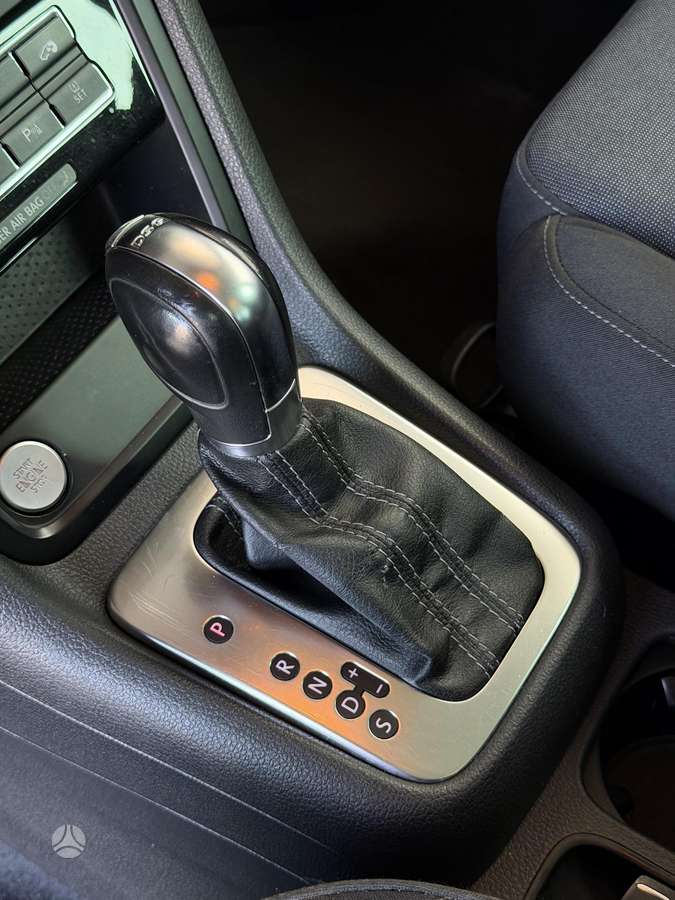Volkswagen Sharan, 2.0 l., Минивэн