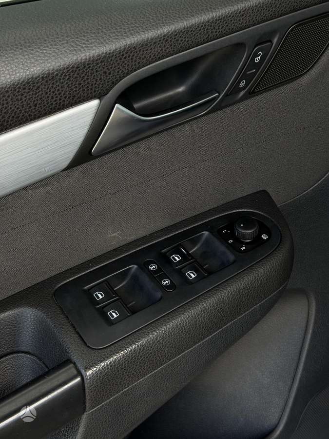 Volkswagen Sharan, 2.0 l., Минивэн