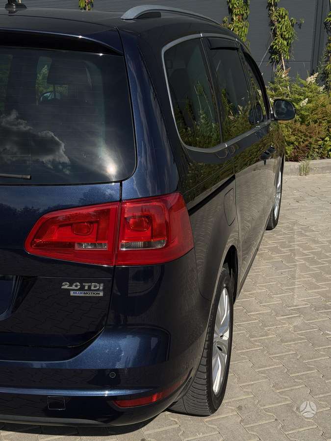 Volkswagen Sharan, 2.0 l., Минивэн