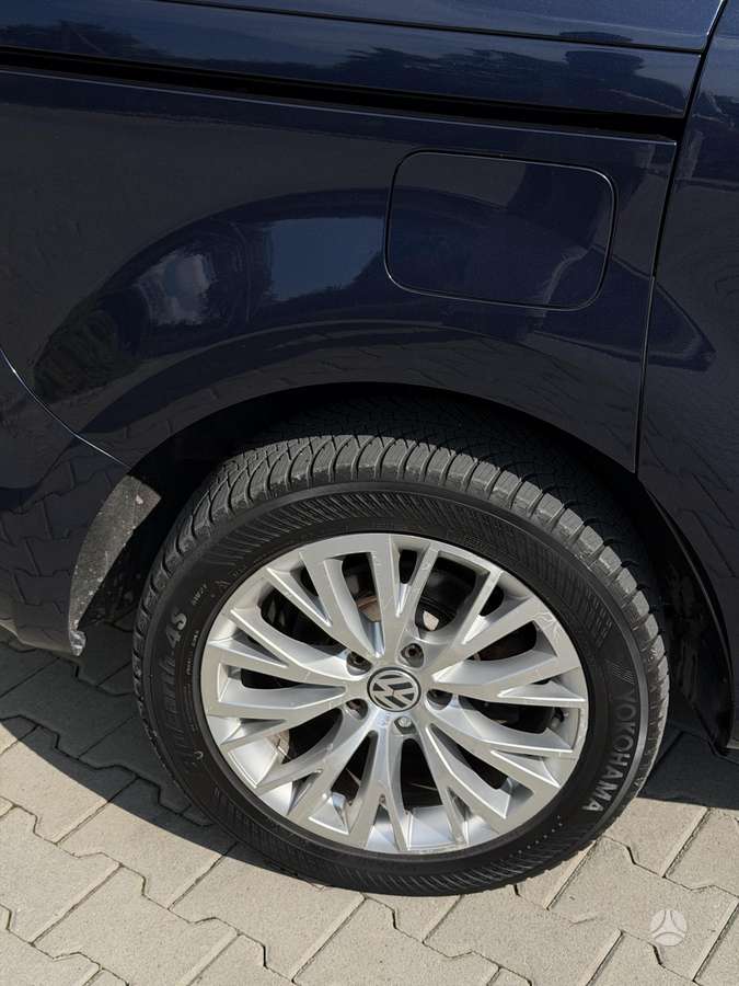 Volkswagen Sharan, 2.0 l., Минивэн