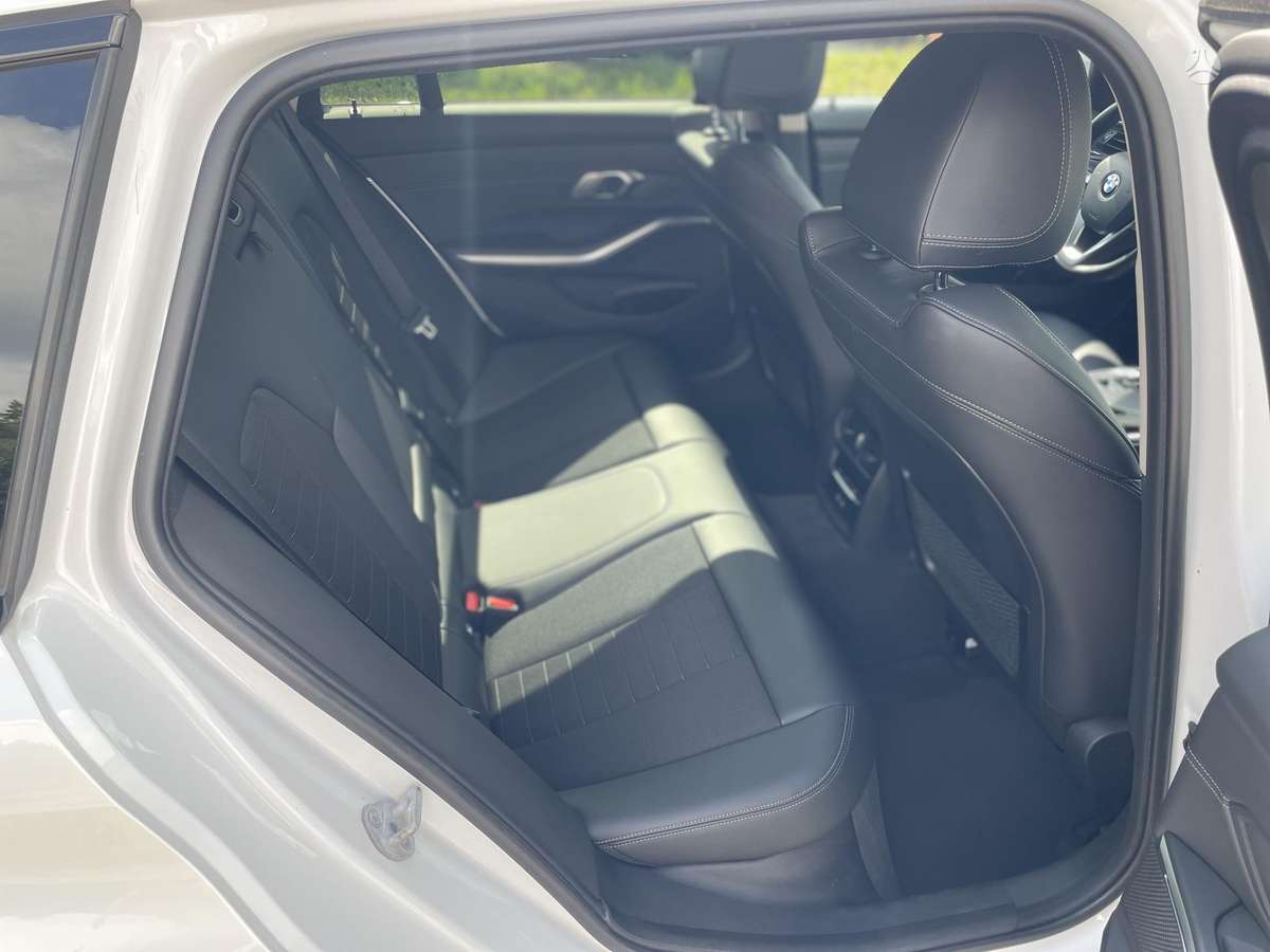 BMW 318, 2.0 l., Универсал