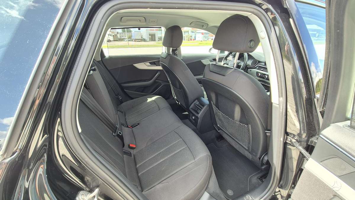 Audi A4, 2.0 l., Универсал