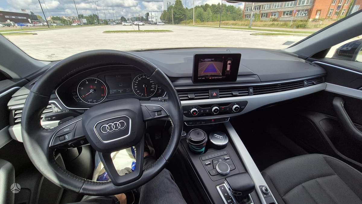 Audi A4, 2.0 l., Универсал
