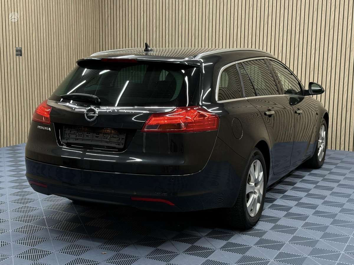 Opel Insignia, 2.0 l., Универсал