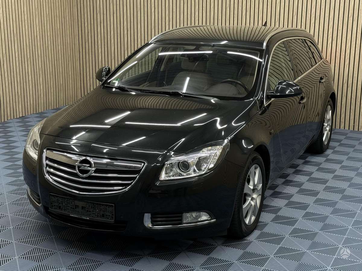 Opel Insignia, 2.0 l., Универсал