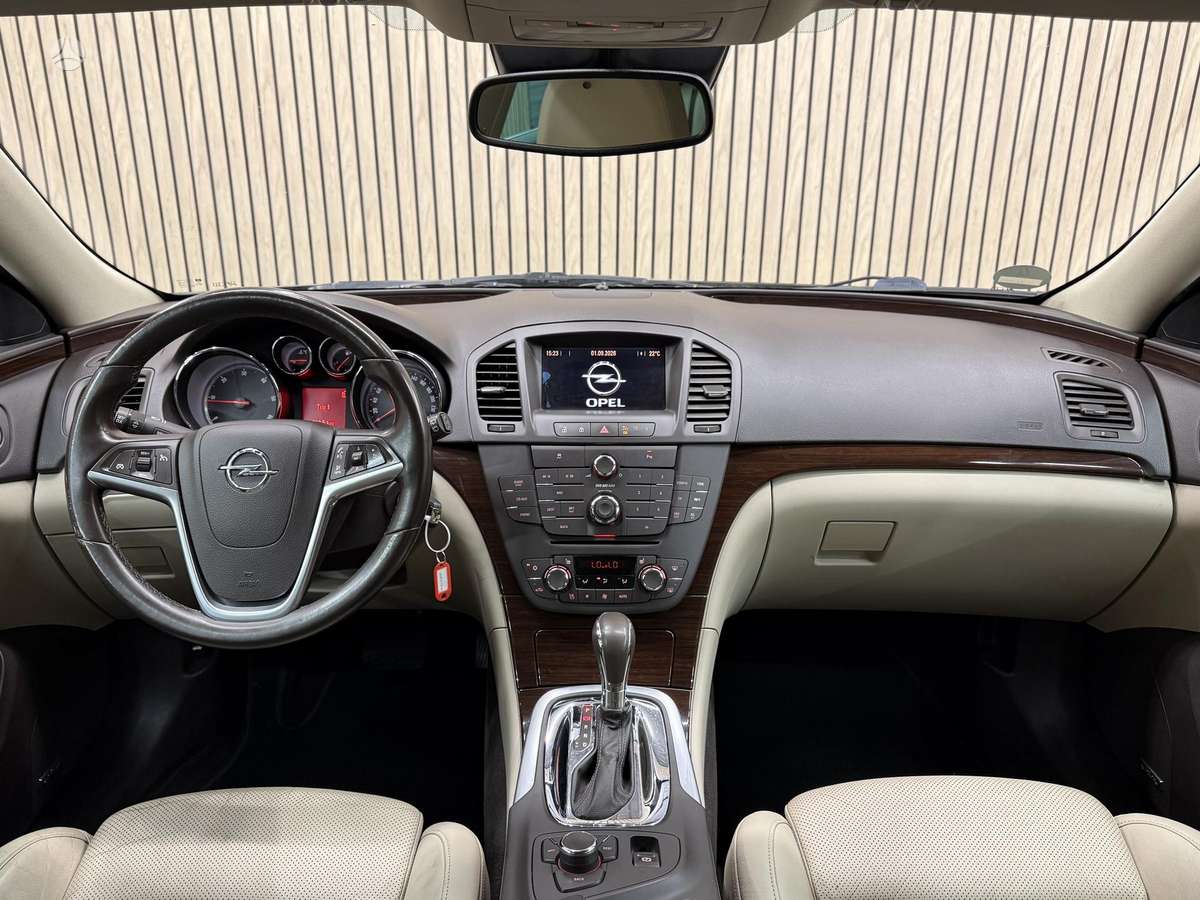 Opel Insignia, 2.0 l., Универсал