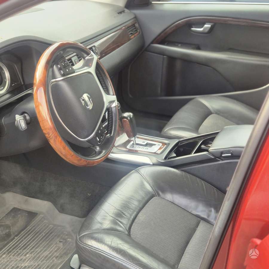 Volvo V70, 2.0 l., wagon