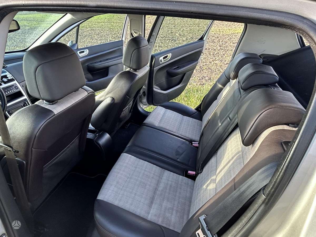 Peugeot 307, 2.0 l., hatchback