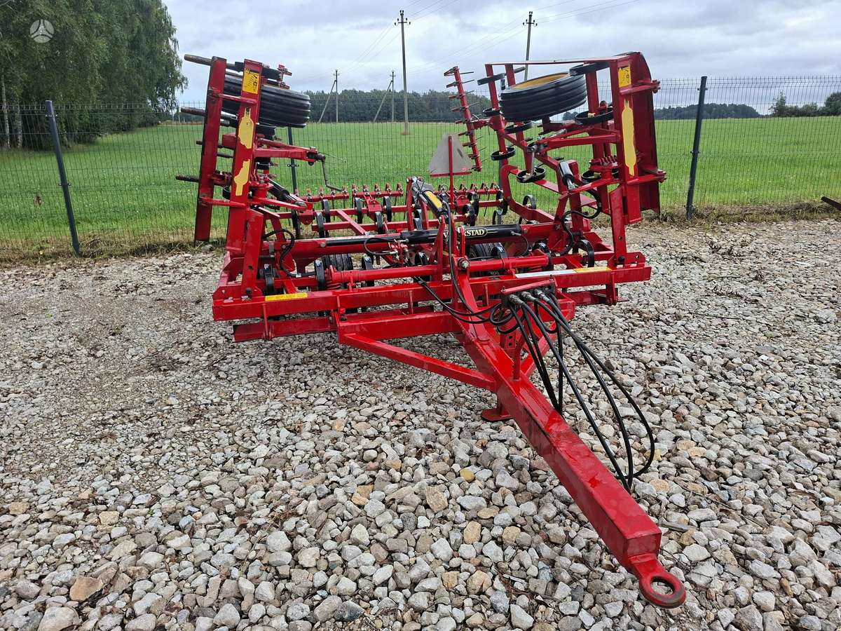 Vaderstad NZF450, kultivatoriai,akėčios