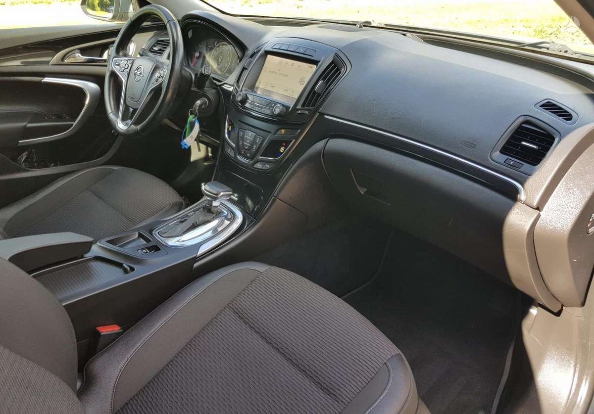 Opel Insignia, 2.0 l., Универсал