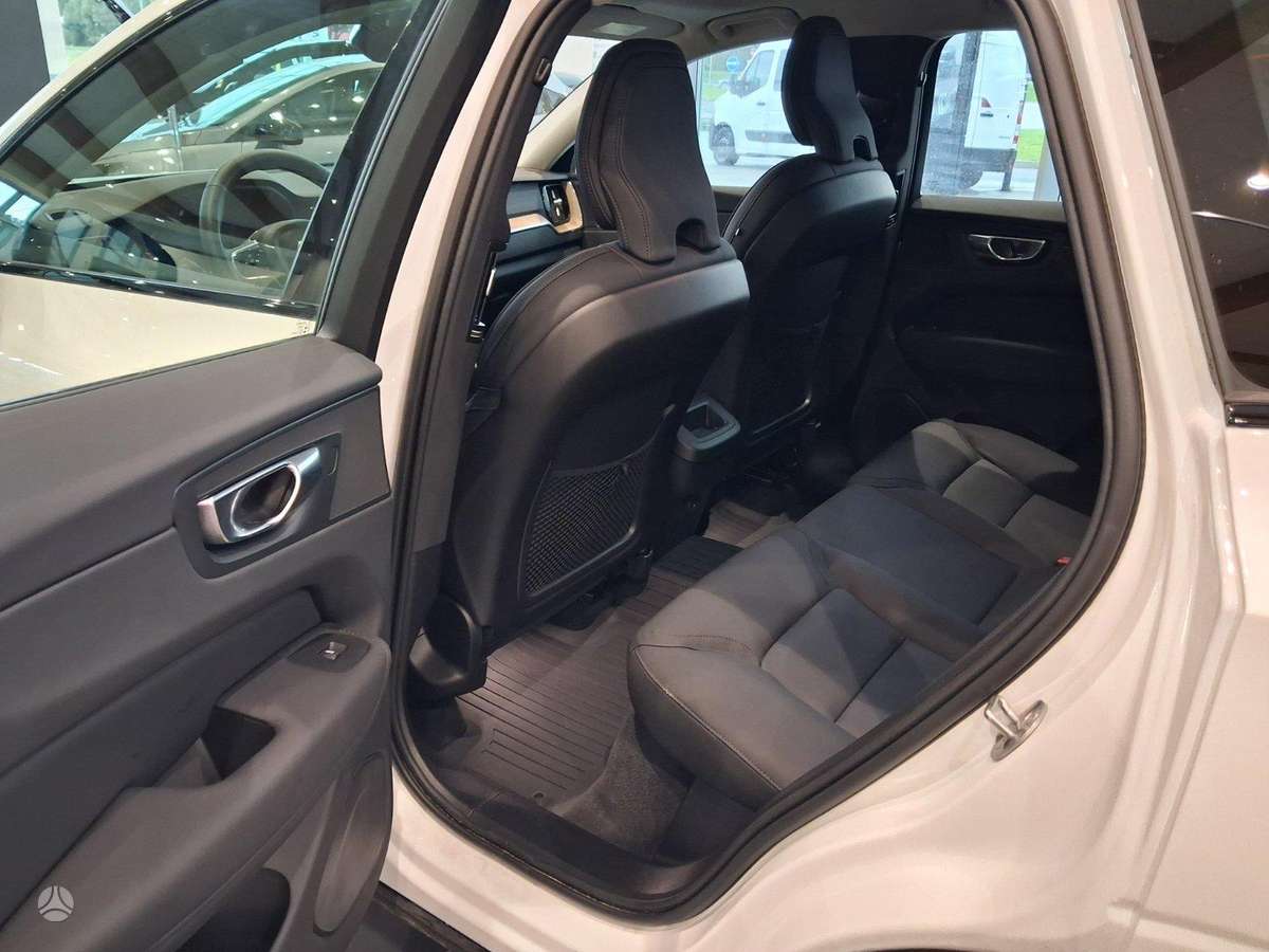 Volvo XC60 - 11