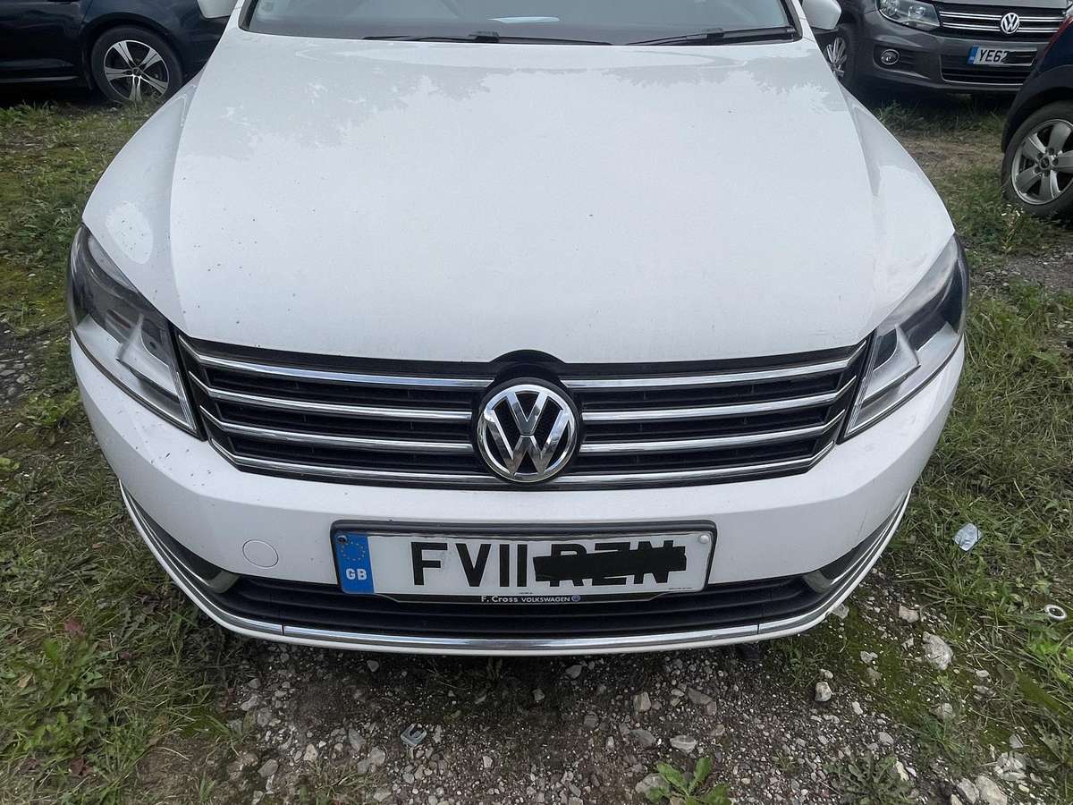 Volkswagen Passat for parts