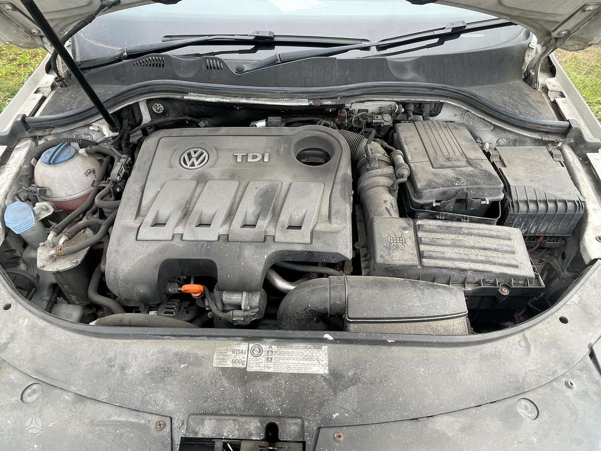 Volkswagen Passat по частям