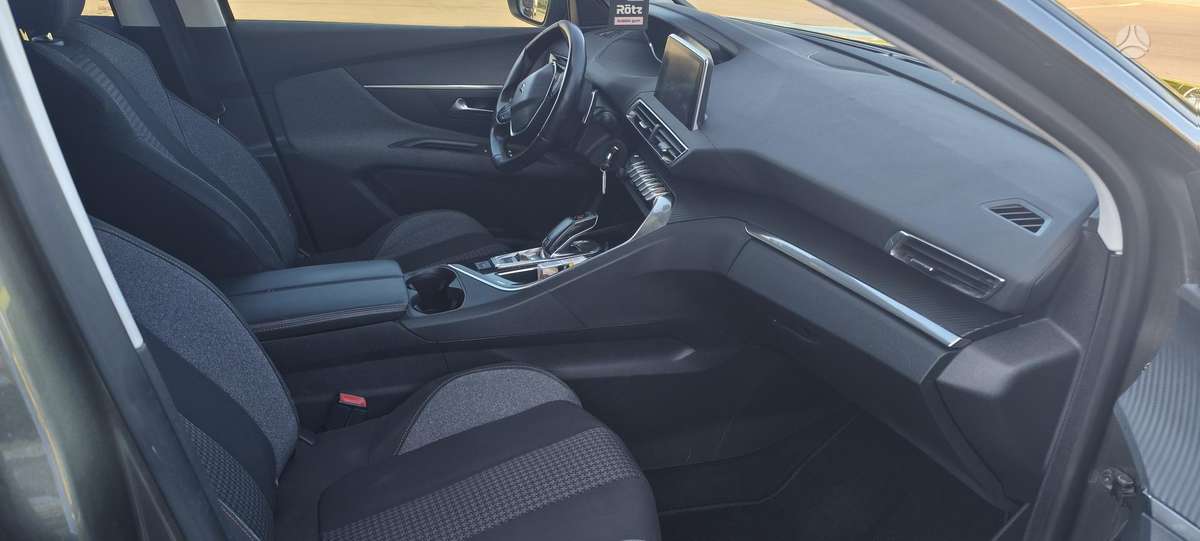 Peugeot 3008 - 9